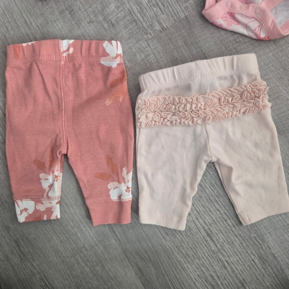 Carters Gerber Baby Girl Newborn Honest Company Bodysuit Sleeper Lot 26pc Bundle - Picture 4 of 11